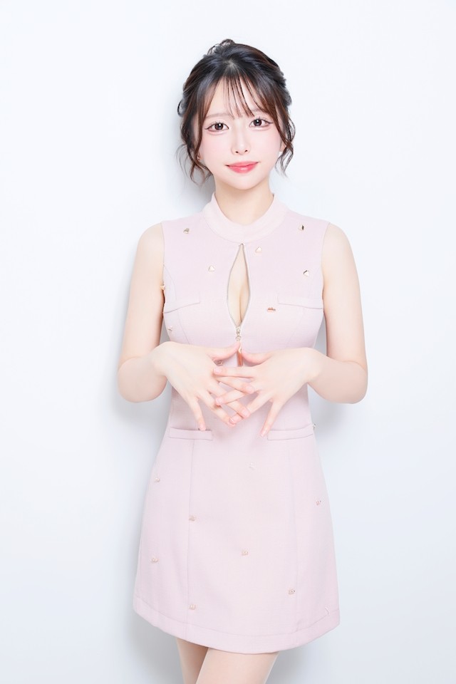 王葵 シロナプロフィール写真4